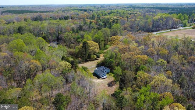 10061 KINGS, Montross, VA 22520