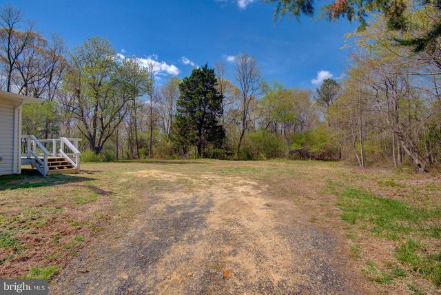 10061 KINGS, Montross, VA 22520