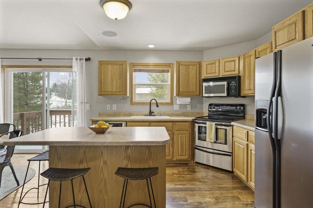 7709 Crawling Stone Road, Madison, WI 53719