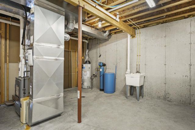 7709 Crawling Stone Road, Madison, WI 53719