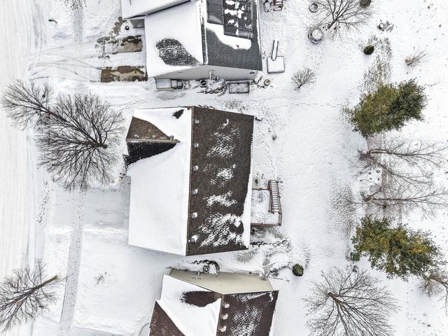 7709 Crawling Stone Road, Madison, WI 53719