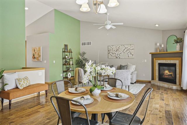 7709 Crawling Stone Road, Madison, WI 53719