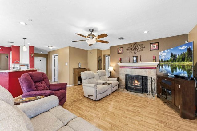 32119 Archer Park, Conroe, TX 77385