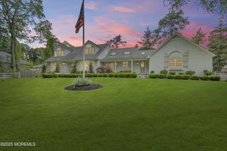 1570 Beaver Hollow Drive, Toms River, NJ 08755