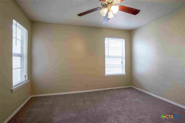 2405 S 13th Street 502, Temple, TX 76504