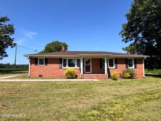 3765 Dunn Road, Roseboro, NC 28382