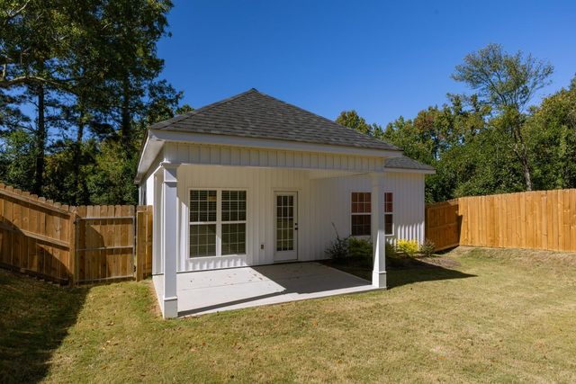 1747 Plank Road, North Augusta, SC 29841