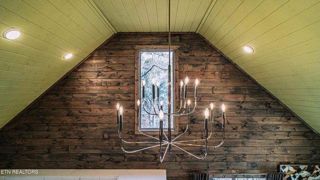 233 Cherokee Path Way, Sevierville, TN 37876