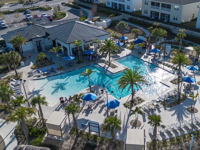 1043 SPLASH SHOT PLACE 2002, Davenport, FL 33896