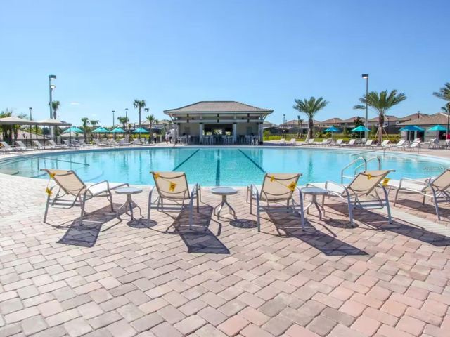 1043 SPLASH SHOT PLACE 2002, Davenport, FL 33896