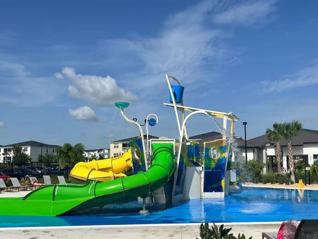 1043 SPLASH SHOT PLACE 2002, Davenport, FL 33896