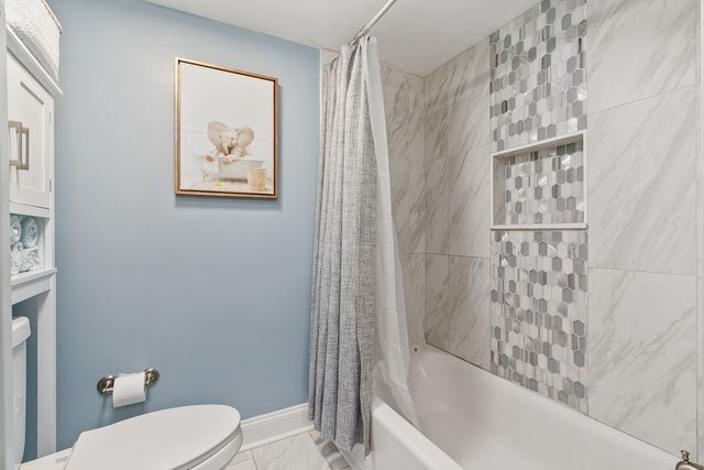 3130 E Hardies Rd, Hampton, PA 15044