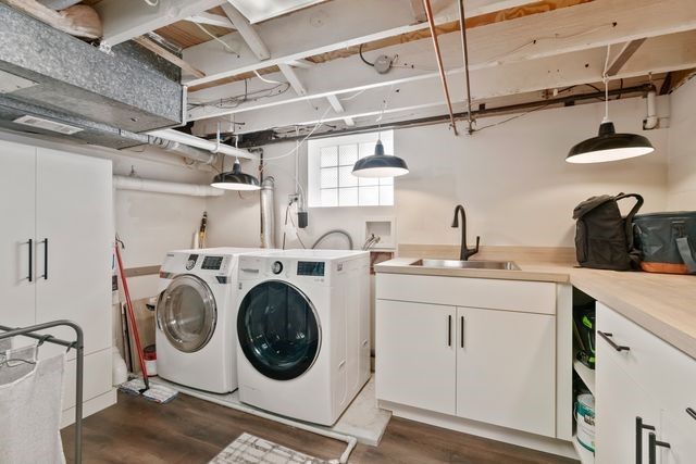 3130 E Hardies Rd, Hampton, PA 15044