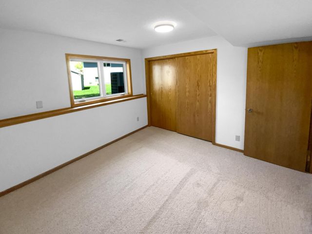 4984 S Park Drive, Savage, MN 55378