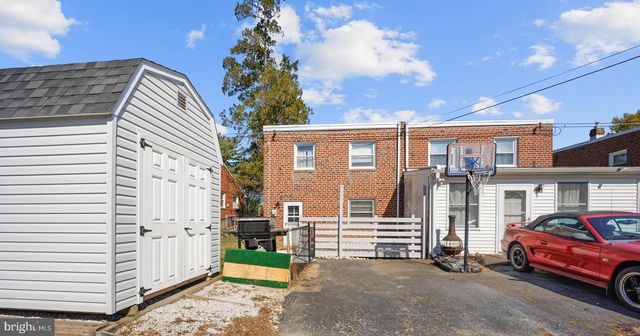 608 8TH AVE, Folsom, PA 19033