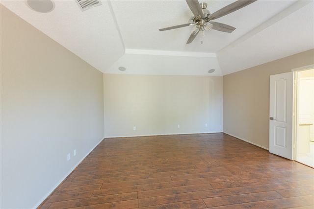 1812 Canoe Way, Carrollton, TX 75010
