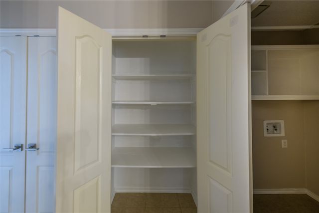 1812 Canoe Way, Carrollton, TX 75010