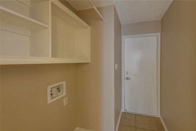 1812 Canoe Way, Carrollton, TX 75010