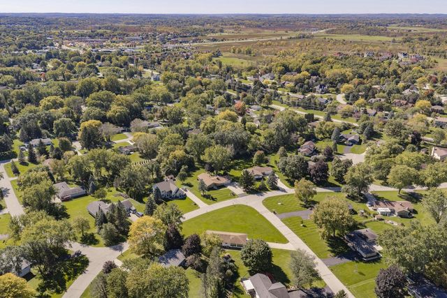 18550 Brookridge DRIVE, Brookfield, WI 53045