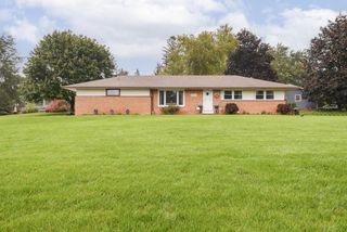 18550 Brookridge DRIVE, Brookfield, WI 53045