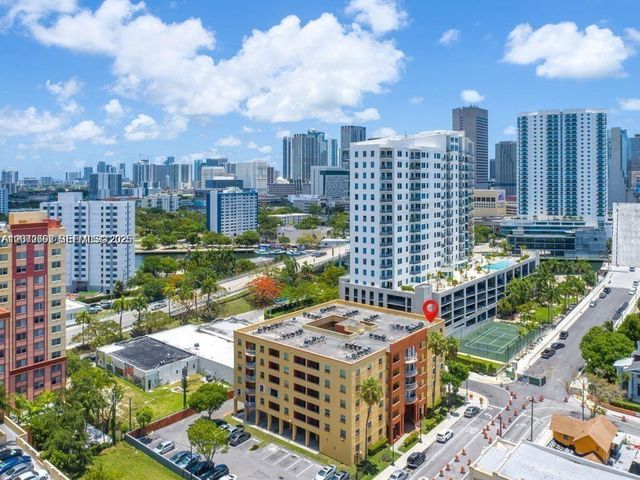 501 SW 1st Street 607, Miami, FL 33130