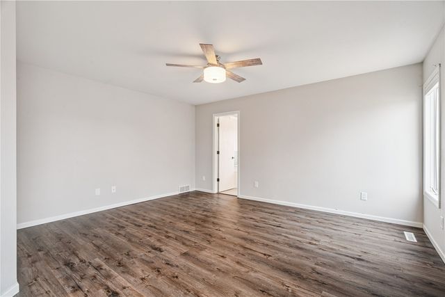 1595 Valentine Circle, Marion, IA 52302