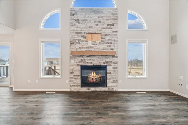 1595 Valentine Circle, Marion, IA 52302
