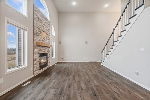 1595 Valentine Circle, Marion, IA 52302