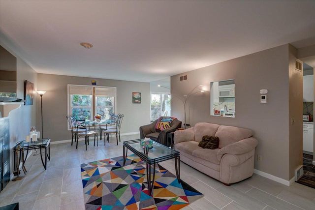 885 Hemlock Drive, Verona, WI 53593