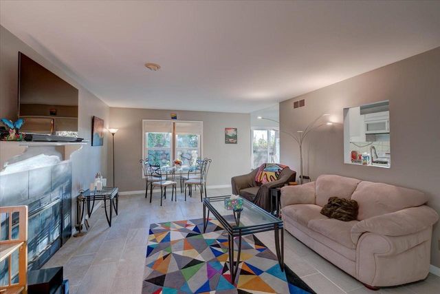 885 Hemlock Drive, Verona, WI 53593