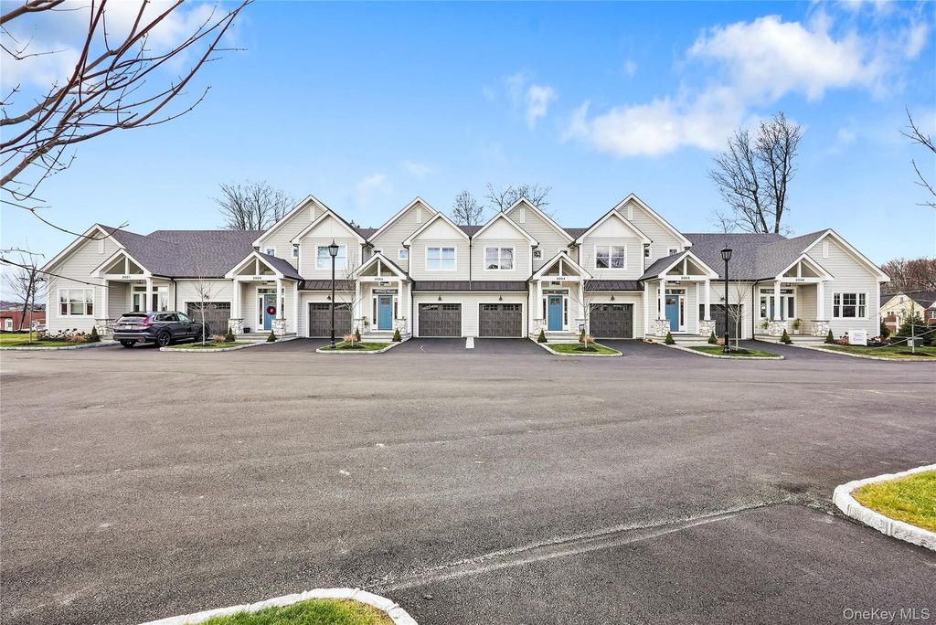 2040 Crompond Road 6, Yorktown Heights, NY 10598