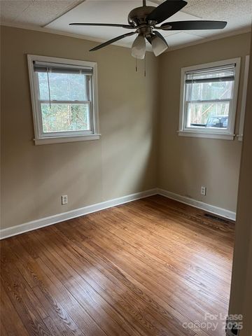 700 Mcarthur Avenue, Charlotte, NC 28206