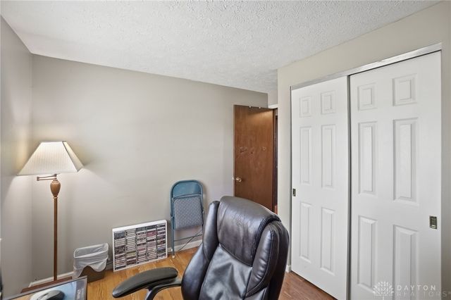 7820 Redbank, Huber Heights, OH 45424
