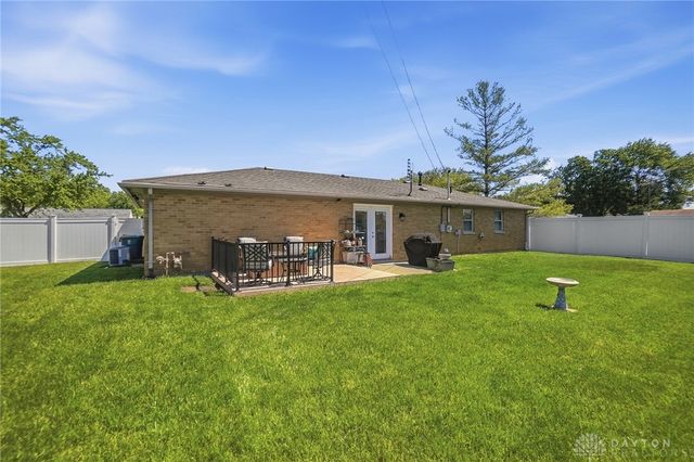7820 Redbank, Huber Heights, OH 45424