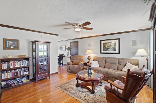 7820 Redbank, Huber Heights, OH 45424