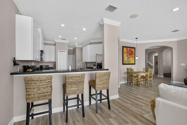 10675 Old Hammock Way, Wellington, FL 33414