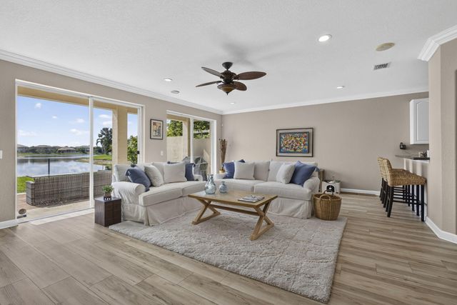 10675 Old Hammock Way, Wellington, FL 33414
