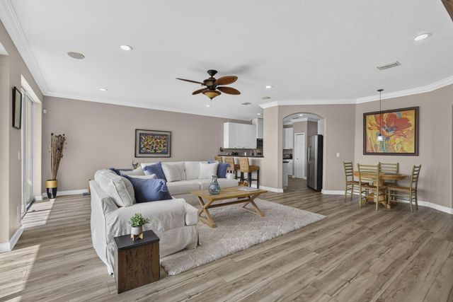 10675 Old Hammock Way, Wellington, FL 33414