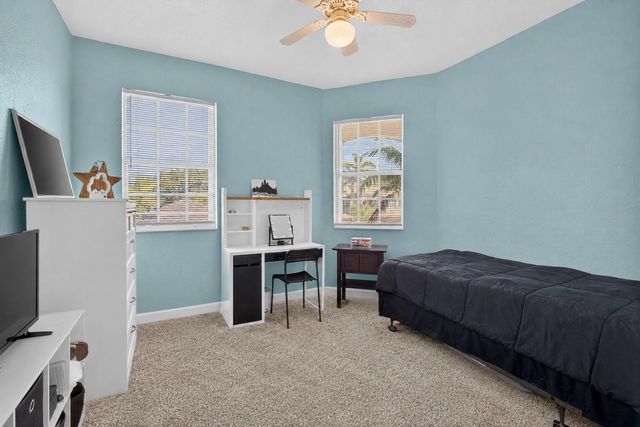 10675 Old Hammock Way, Wellington, FL 33414
