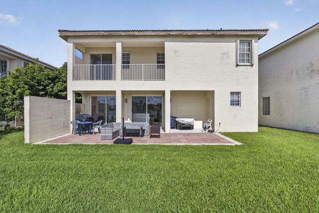 10675 Old Hammock Way, Wellington, FL 33414