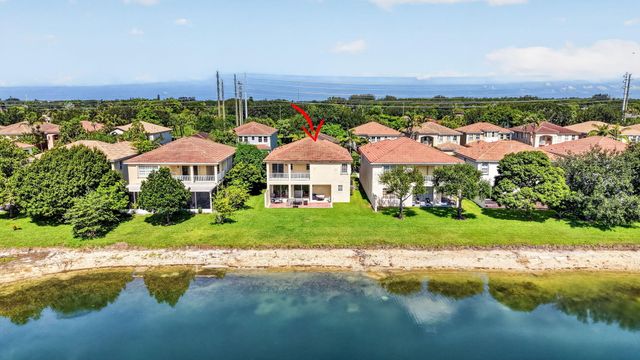 10675 Old Hammock Way, Wellington, FL 33414