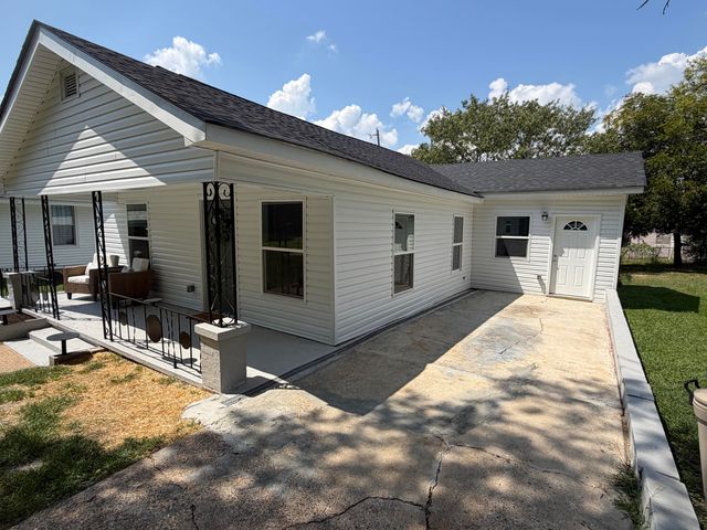 810 Glenn Avenue, Rossville, GA 30741