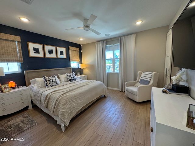 1281 W BLUEJAY Drive, Chandler, AZ 85286