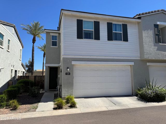 1281 W BLUEJAY Drive, Chandler, AZ 85286