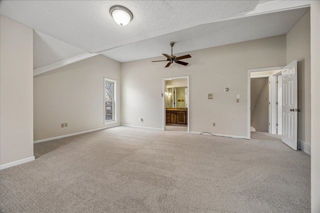 2864 CROOKED OAK DR, Germantown, TN 38138