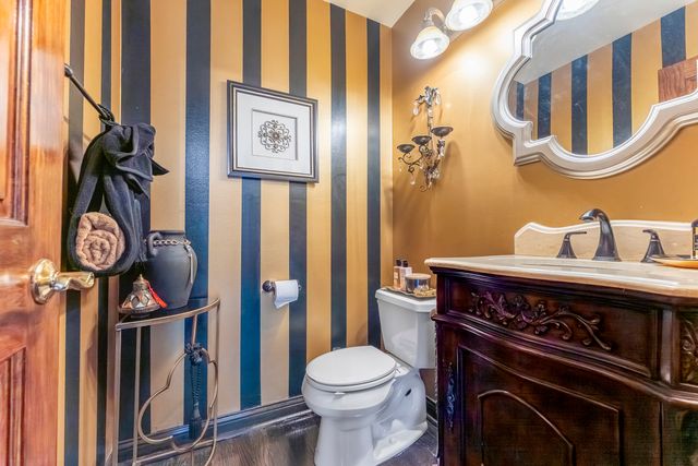 2409 Baldwin Court, Schaumburg, IL 60193