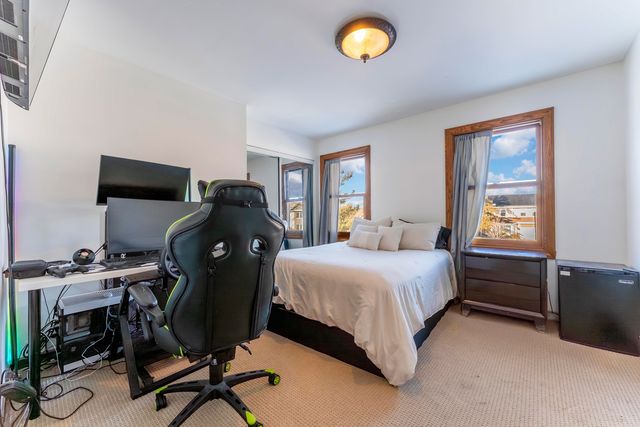 2409 Baldwin Court, Schaumburg, IL 60193