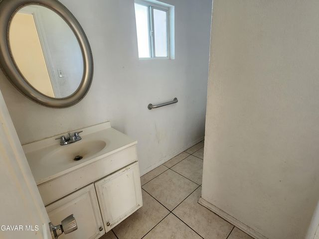 10319 E Avenue R8, Littlerock, CA 93543