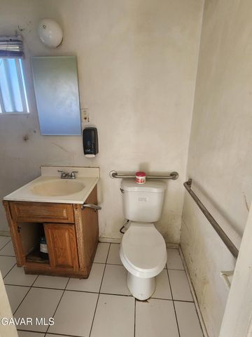 10319 E Avenue R8, Littlerock, CA 93543