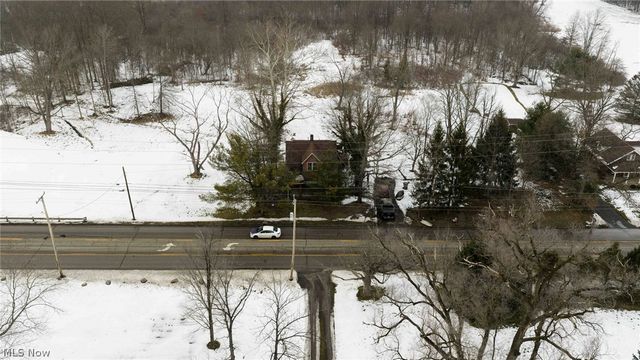 3322 McCartney Road, Youngstown, OH 44505